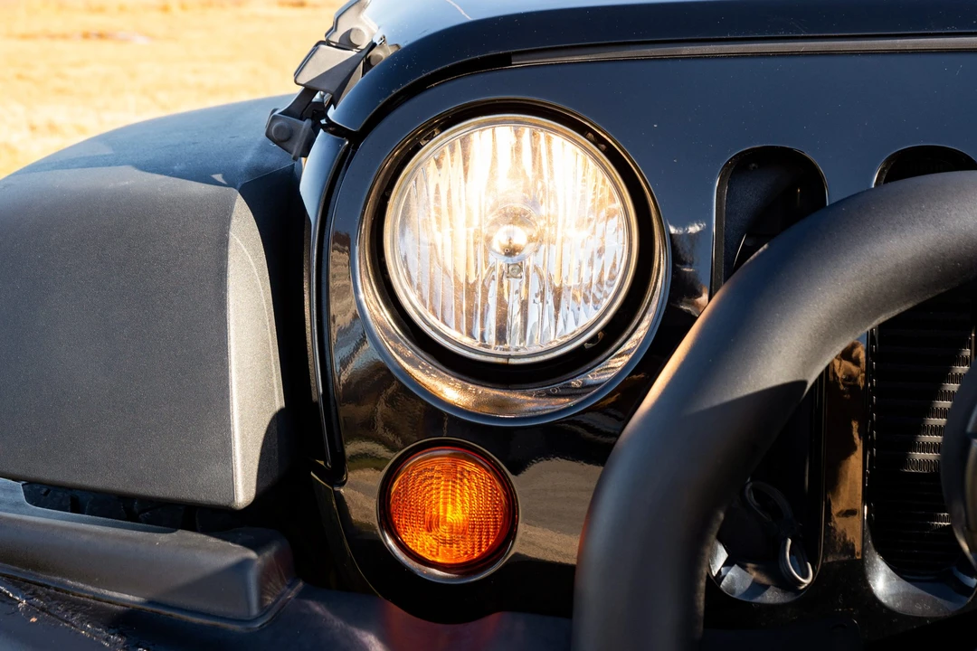 2013 Jeep JK Wrangler - Image 19 of 31