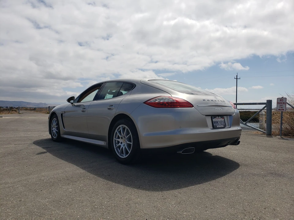 2013 Porsche 970 Panamera - Image 14 of 31
