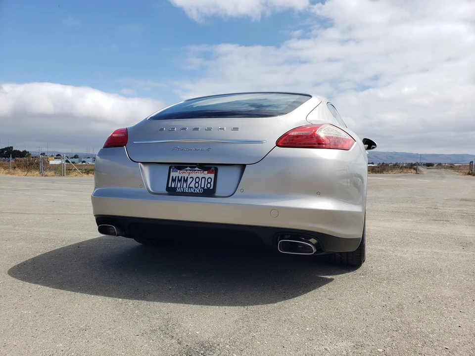 2013 Porsche 970 Panamera - Image 18 of 31