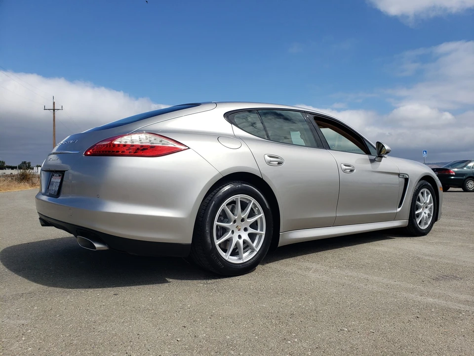 2013 Porsche 970 Panamera - Image 20 of 31