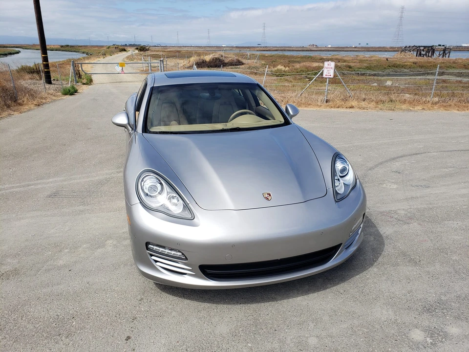 2013 Porsche 970 Panamera - Image 28 of 31