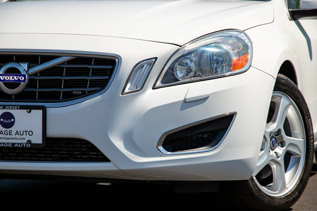 2013 Volvo S60 2nd Gen - Image 25 of 31