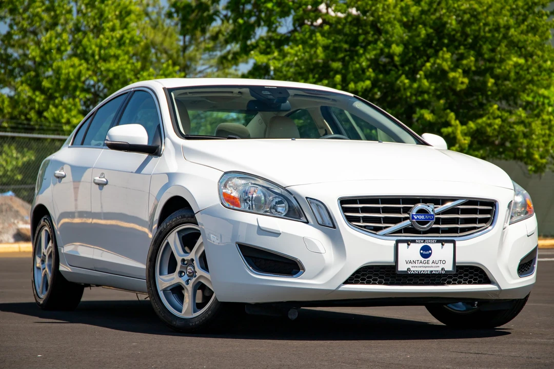 2013 Volvo S60 2nd Gen - Image 13 of 31