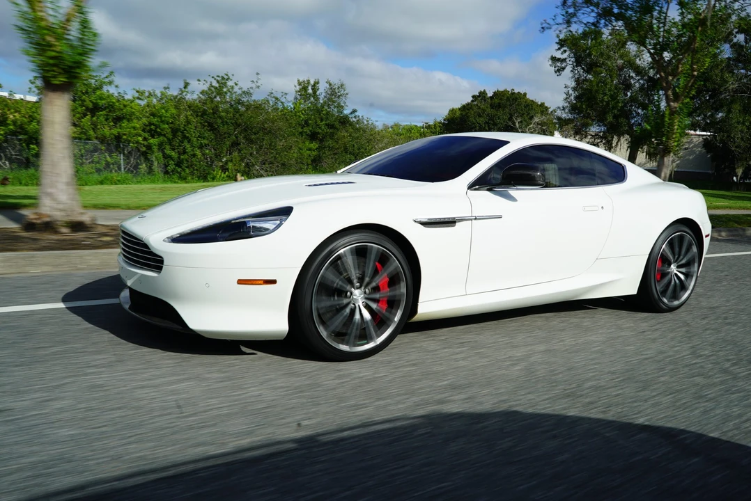2014 Aston Martin DB9 - Image 12 of 31