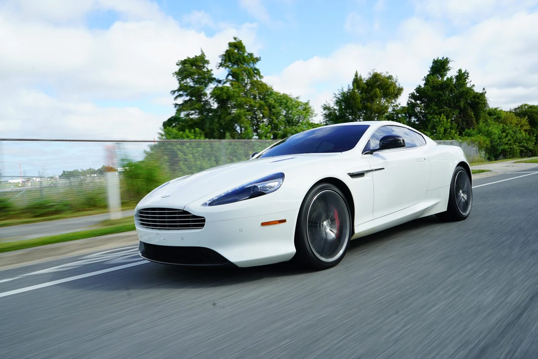 2014 Aston Martin DB9 - Image 9 of 31