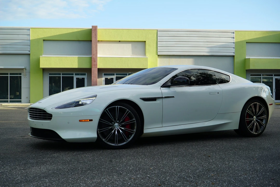 2014 Aston Martin DB9 - Image 24 of 31