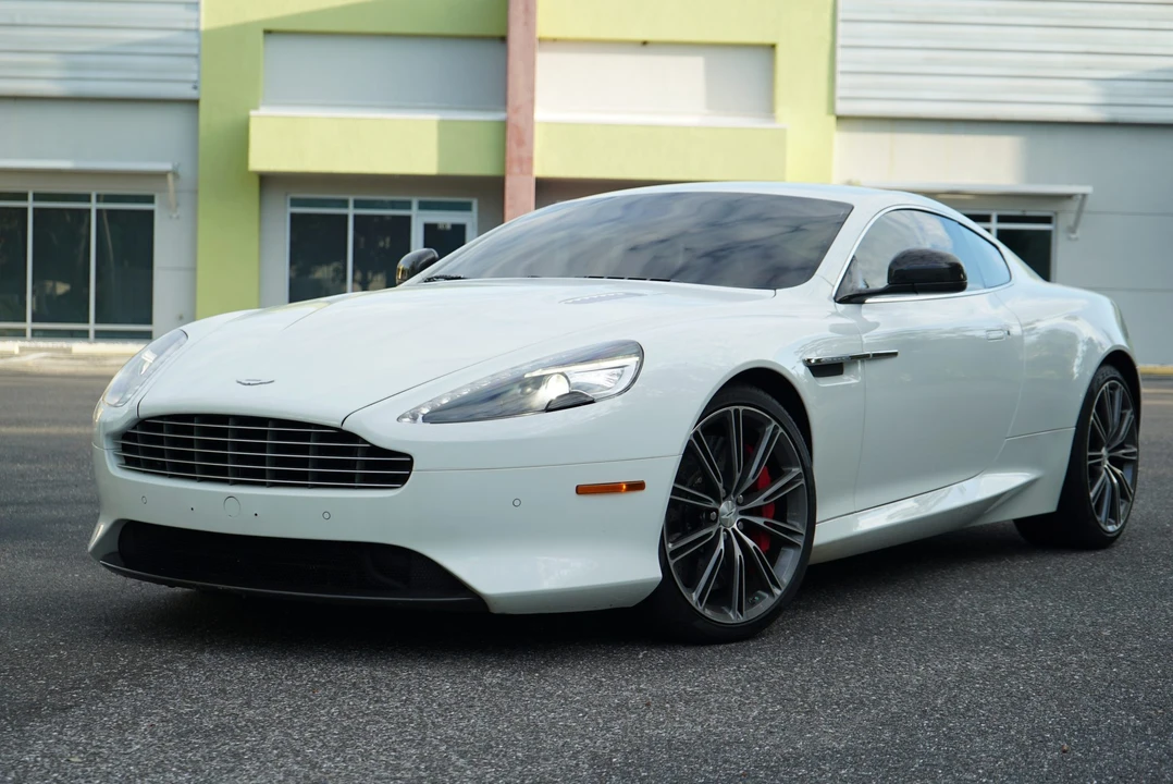 2014 Aston Martin DB9 - Image 19 of 31
