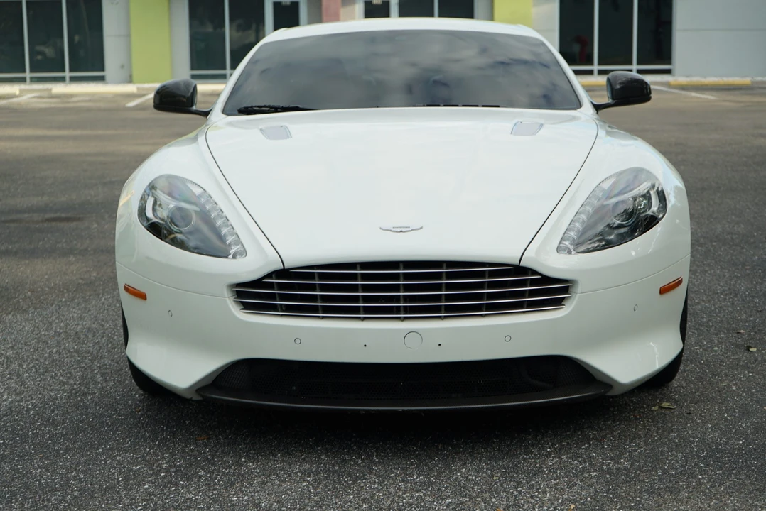 2014 Aston Martin DB9 - Image 31 of 31