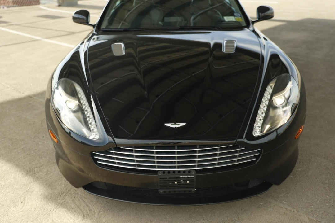 2014 Aston Martin DB9 - Image 15 of 31