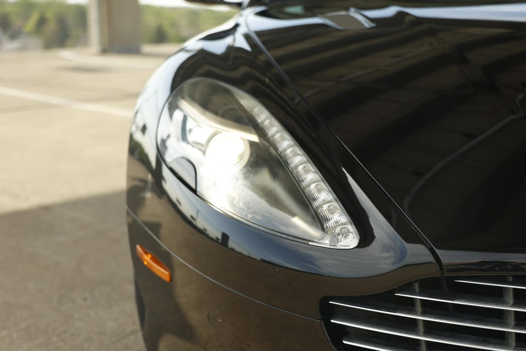 2014 Aston Martin DB9 - Image 16 of 31