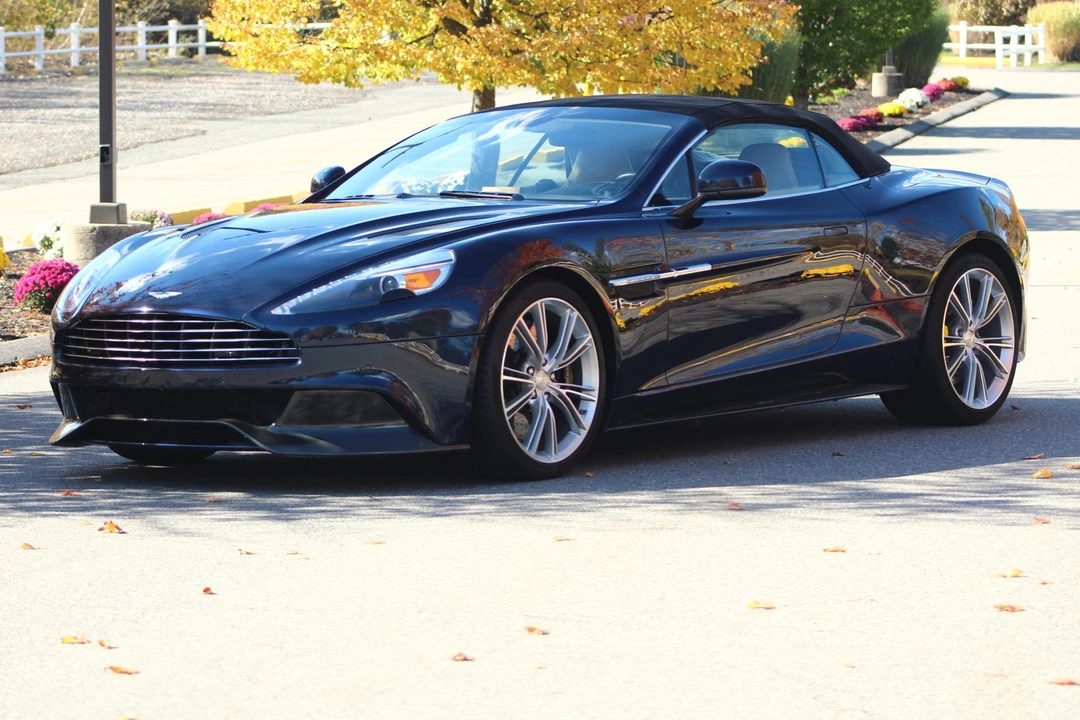 2014 Aston Martin Vanquish 2nd Gen - Image 21 of 31