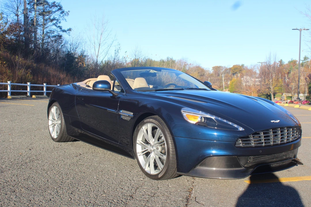 2014 Aston Martin Vanquish 2nd Gen - Image 10 of 31