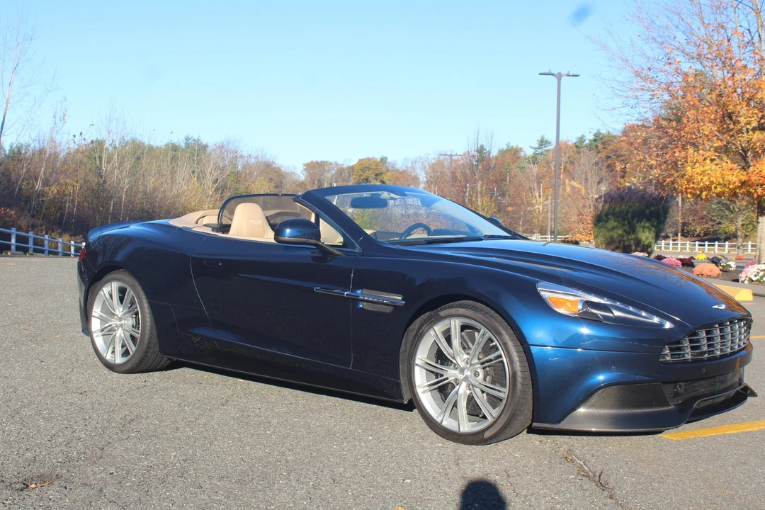 2014 Aston Martin Vanquish 2nd Gen - Image 11 of 31