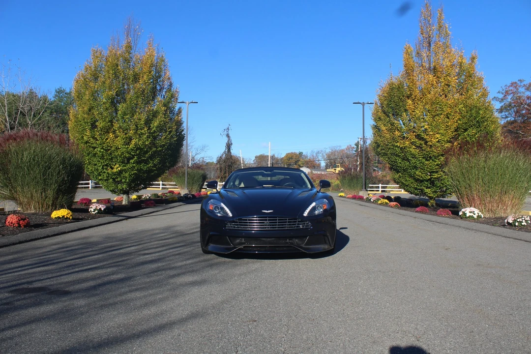 2014 Aston Martin Vanquish 2nd Gen - Image 26 of 31