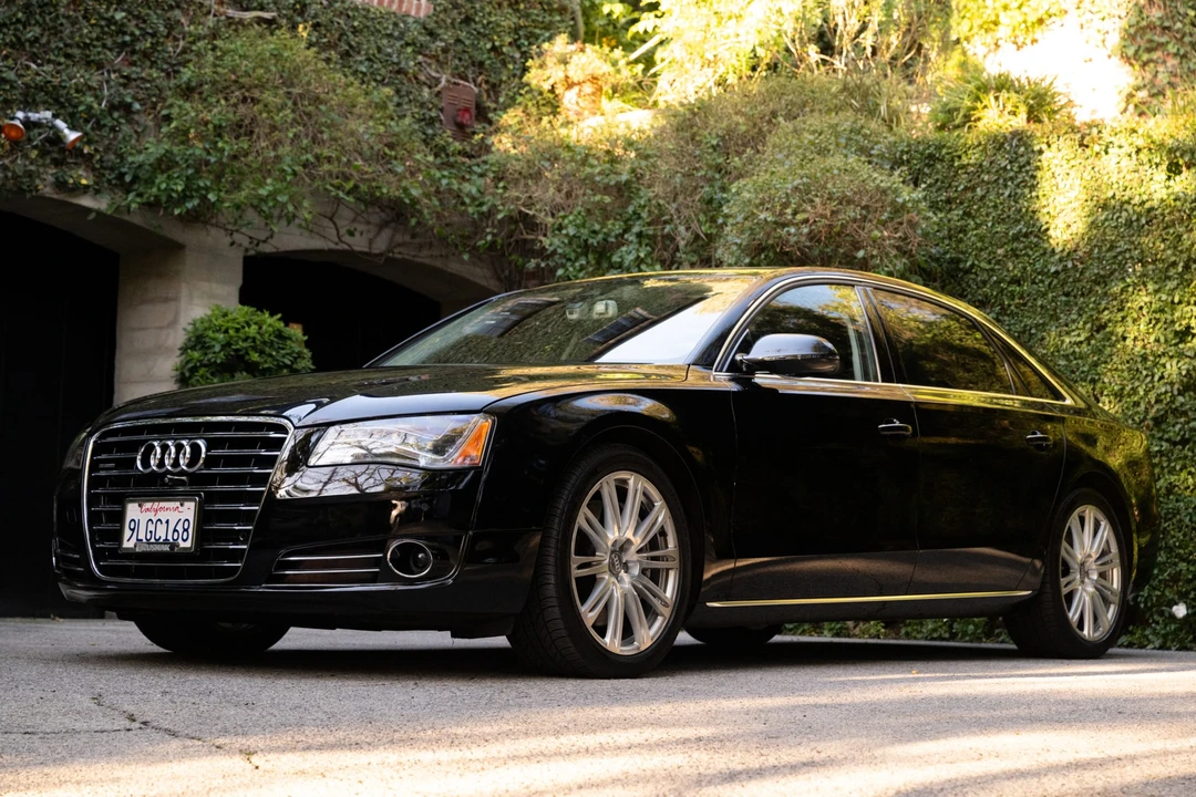 2014 Audi D4 A8 - Image 5 of 31