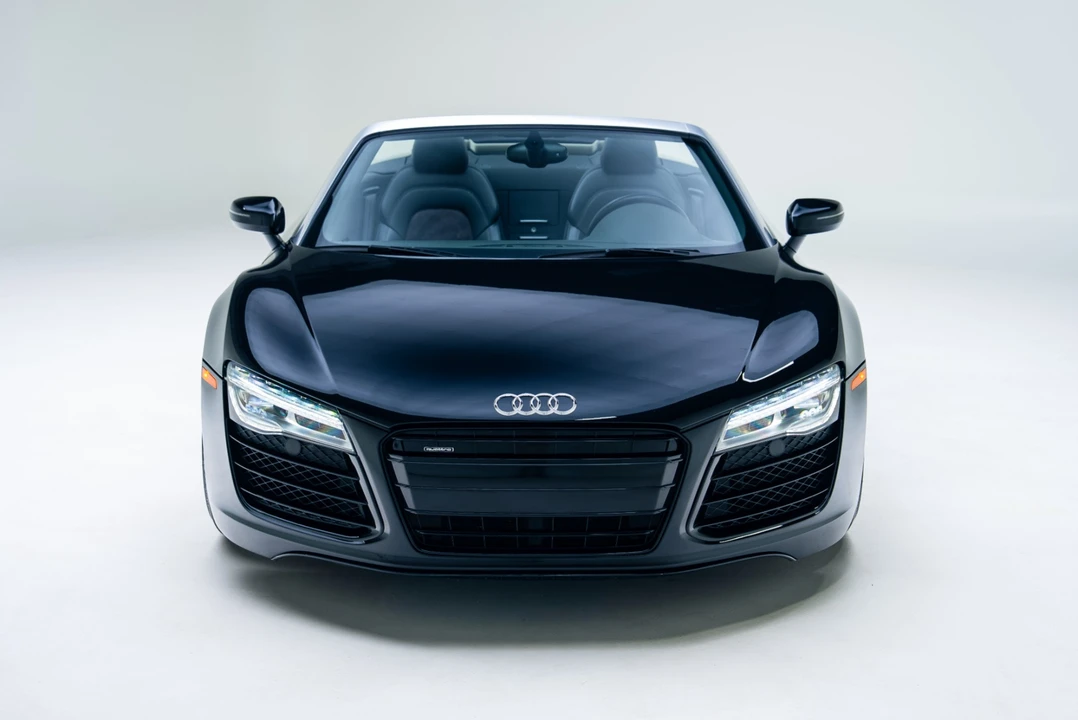 2014 Audi 42 R8 - Image 12 of 31