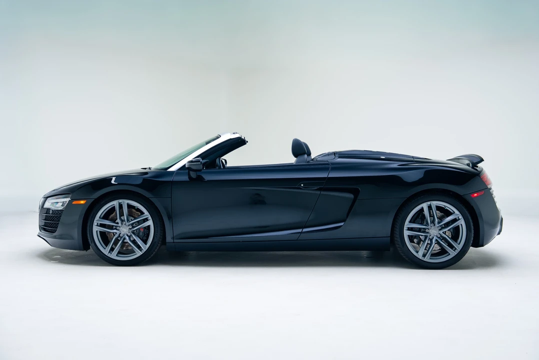 2014 Audi 42 R8 - Image 4 of 31