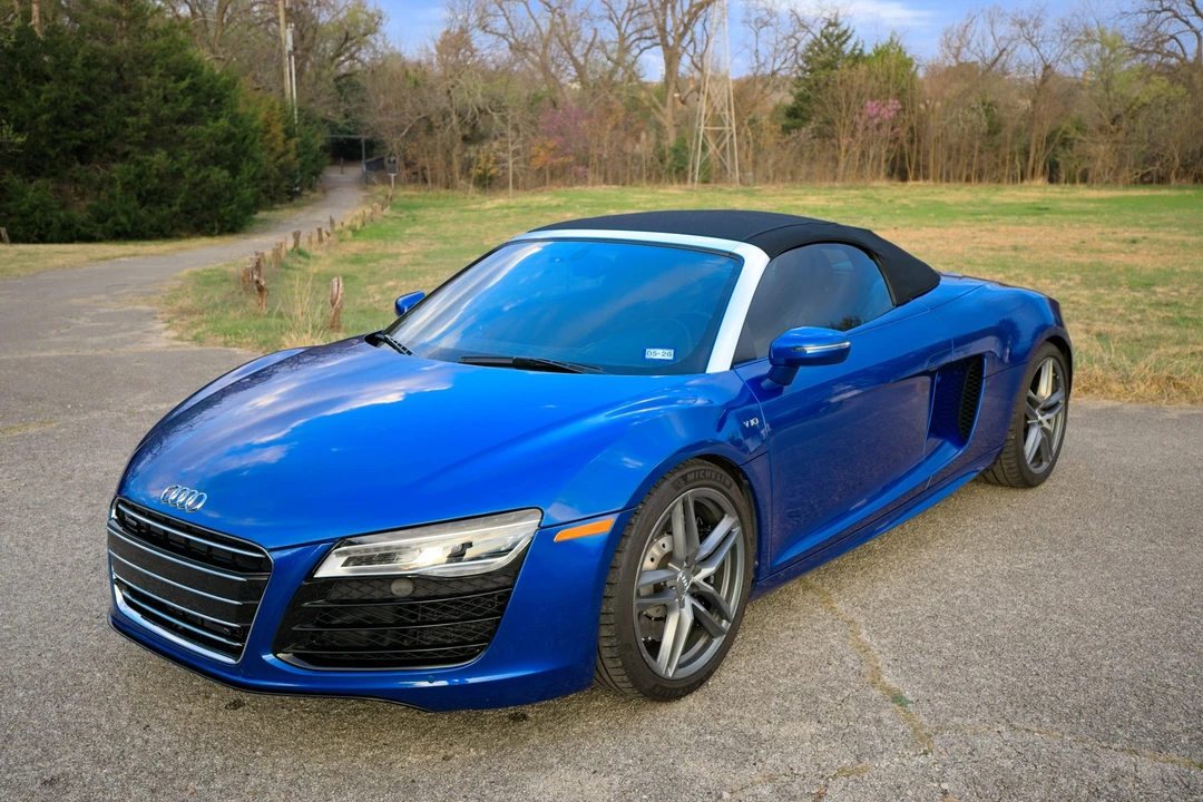 2014 Audi 42 R8 - Image 23 of 31