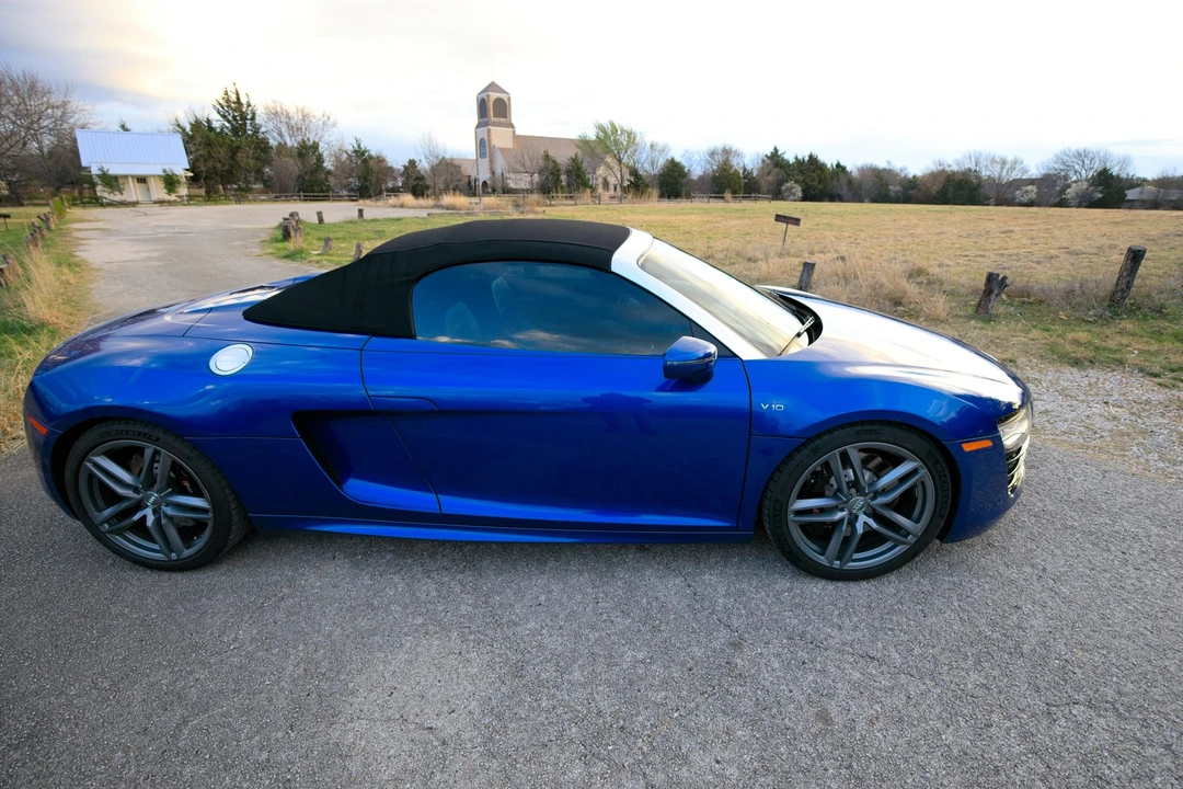 2014 Audi 42 R8 - Image 29 of 31