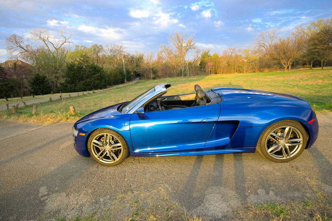 2014 Audi 42 R8 - Image 21 of 31