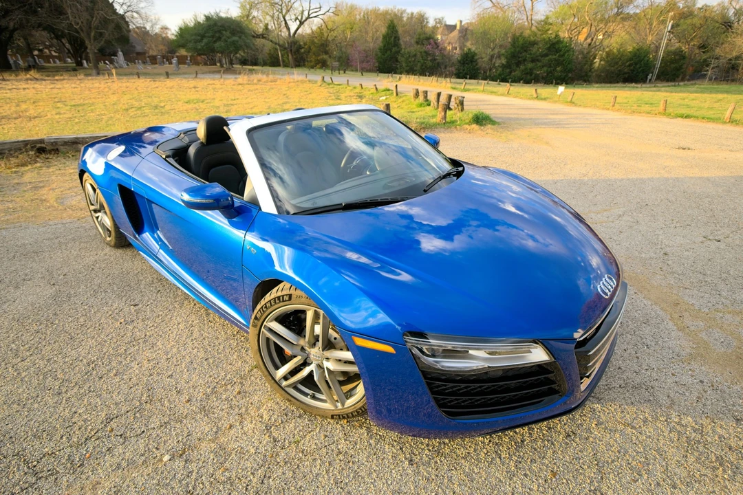 2014 Audi 42 R8 - Image 11 of 31