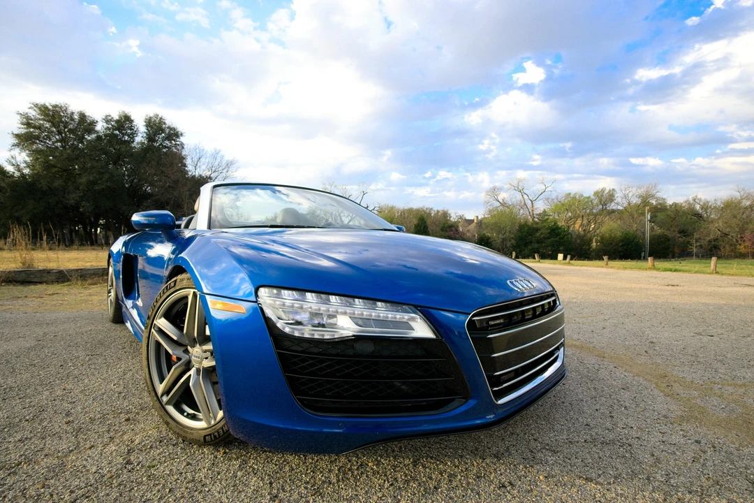 2014 Audi 42 R8 - Image 7 of 31