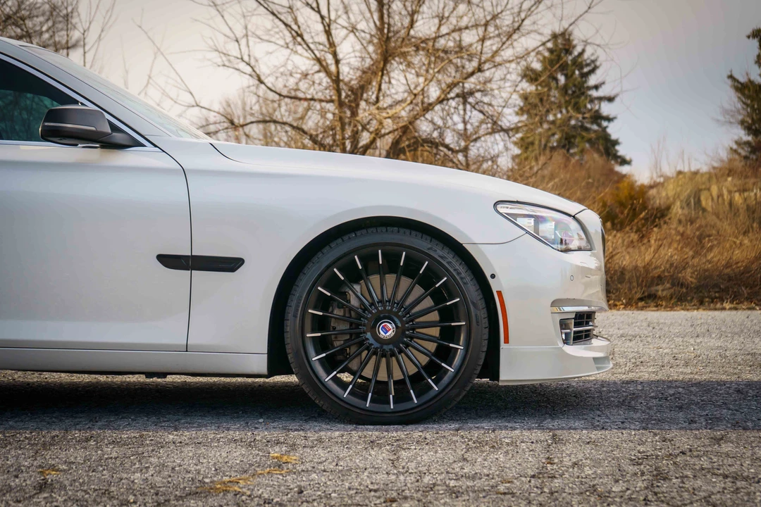 2007 BMW Alpina B7 - Image 25 of 31