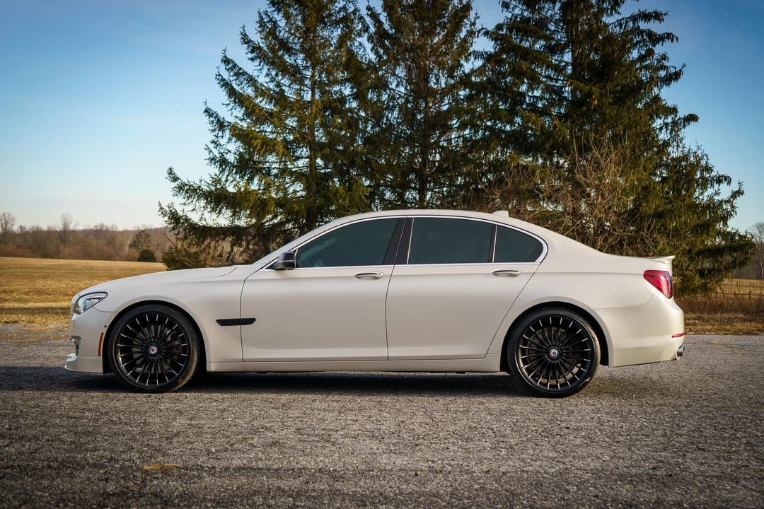 2007 BMW Alpina B7 - Image 5 of 31