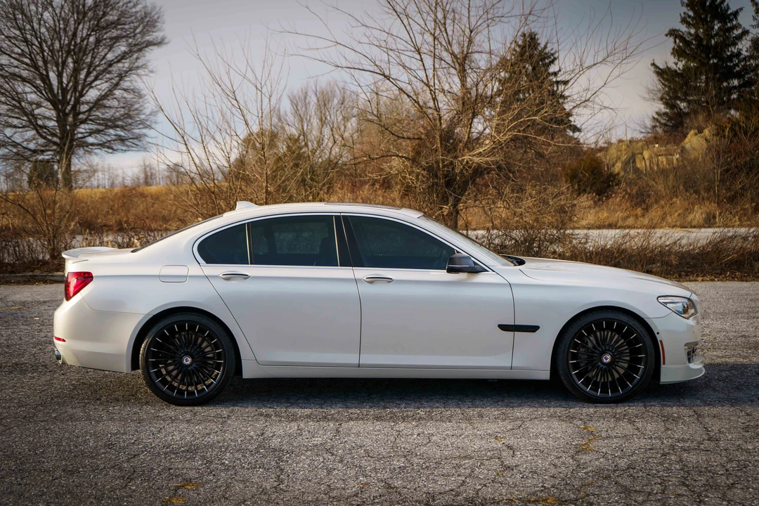 2007 BMW Alpina B7 - Image 12 of 31