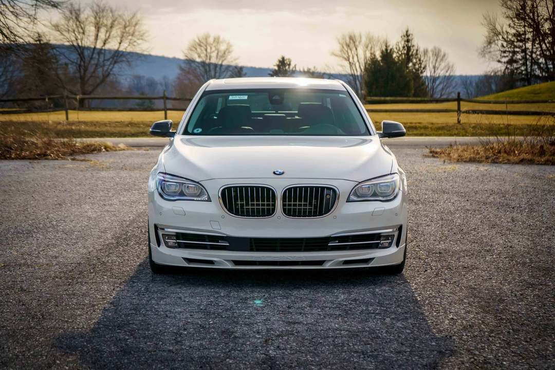 2007 BMW Alpina B7 - Image 7 of 31