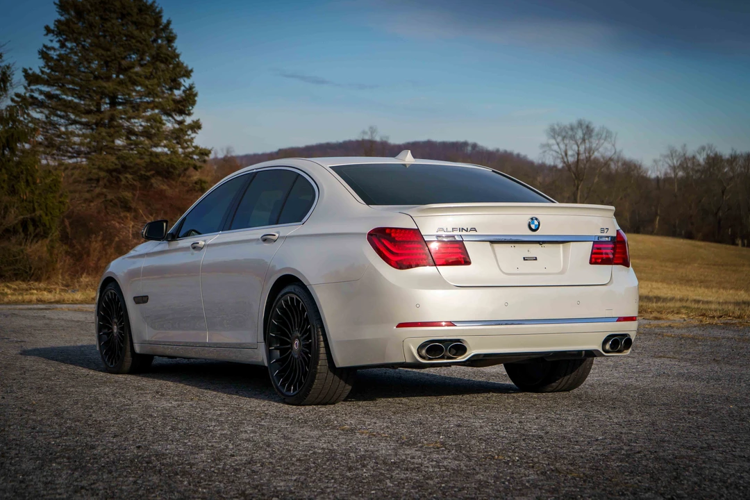 2007 BMW Alpina B7 - Image 17 of 31