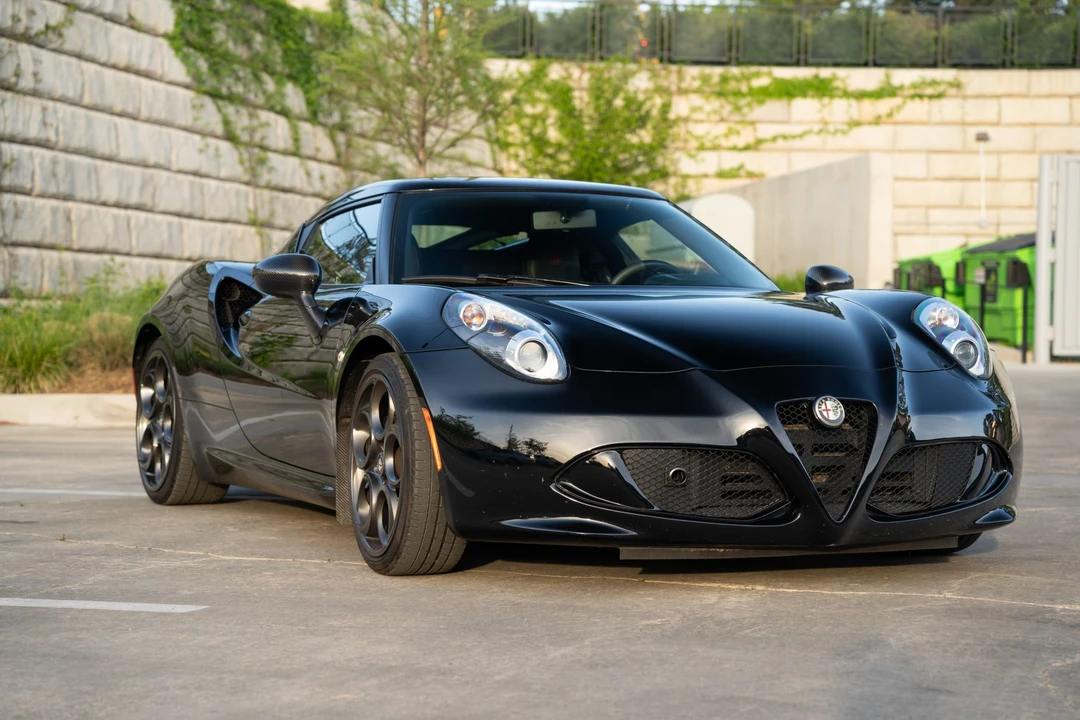 2015 Alfa Romeo 4C Coupe - Image 5 of 31
