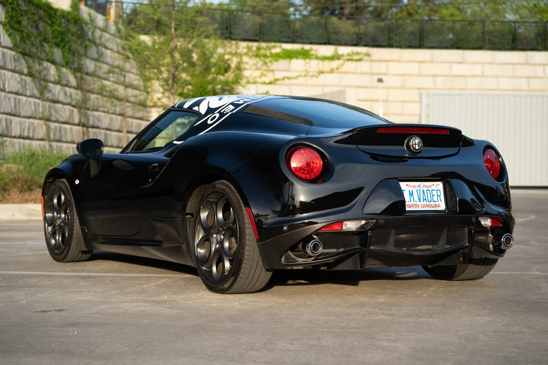 2015 Alfa Romeo 4C Coupe - Image 10 of 31