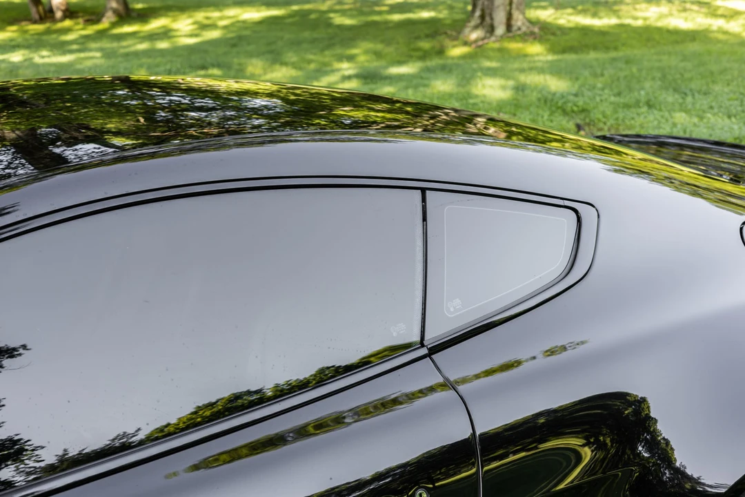 2015 Aston Martin V12 Vantage (2010-2018) - Image 24 of 31