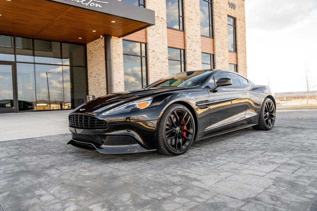 2015 Aston Martin Vanquish 2nd Gen - Image 6 of 31