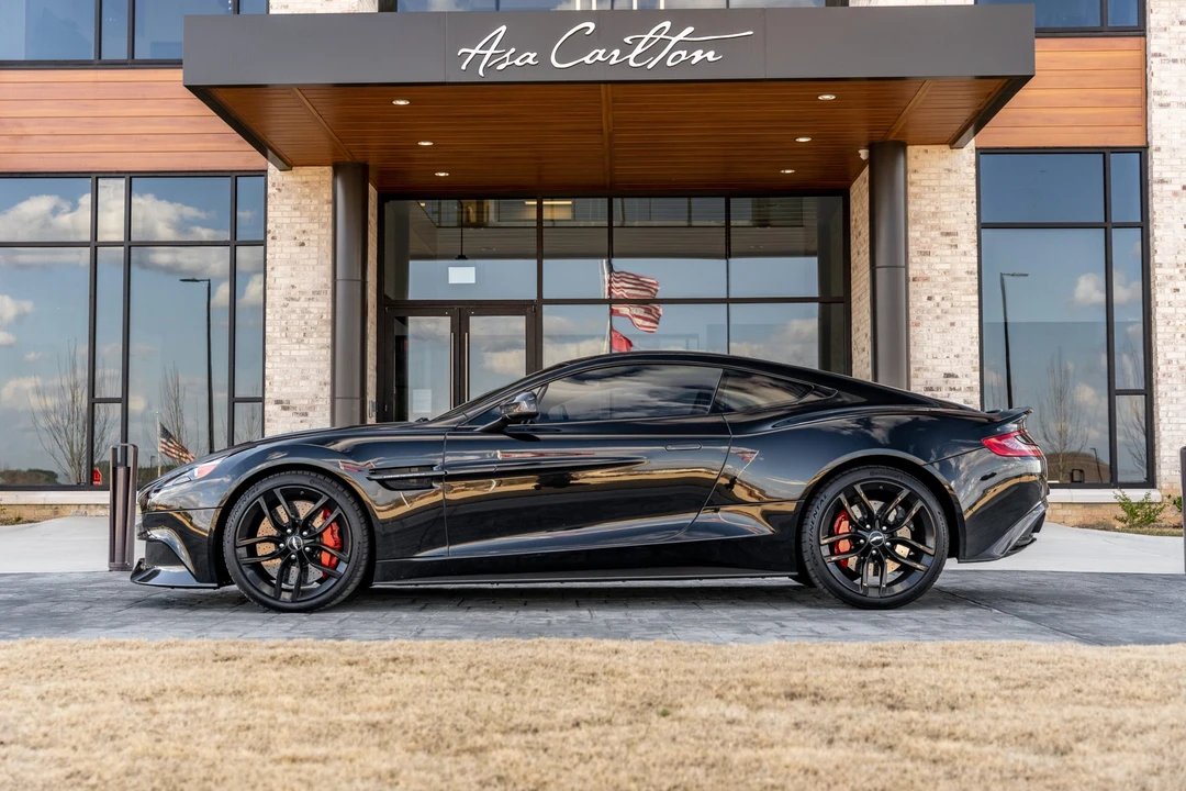 2015 Aston Martin Vanquish 2nd Gen - Image 8 of 31
