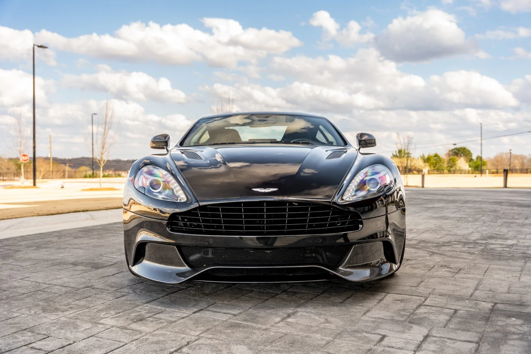 2015 Aston Martin Vanquish 2nd Gen - Image 3 of 31