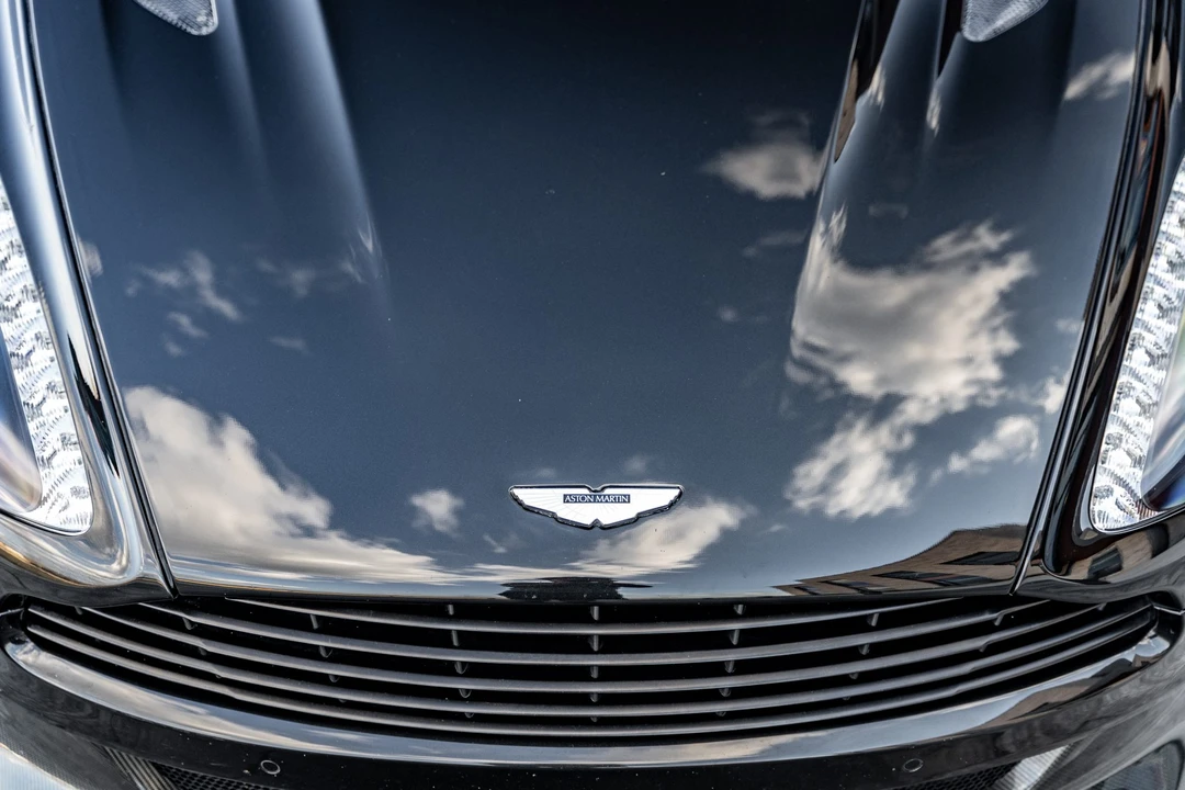 2015 Aston Martin Vanquish 2nd Gen - Image 21 of 31