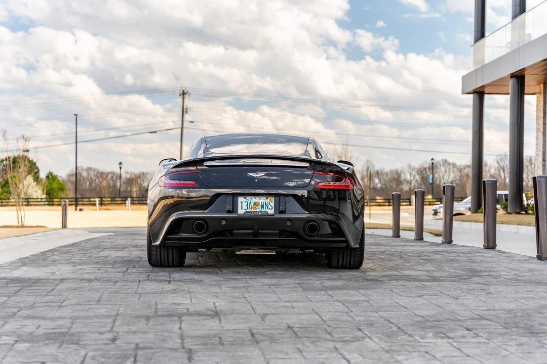 2015 Aston Martin Vanquish 2nd Gen - Image 11 of 31