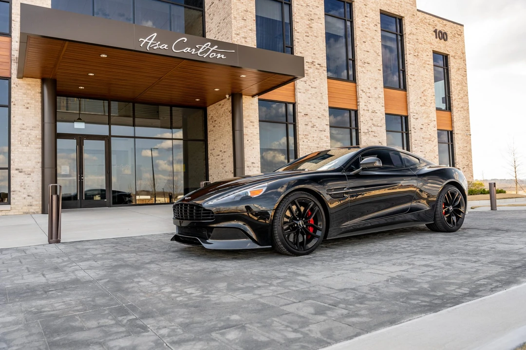 2015 Aston Martin Vanquish 2nd Gen - Image 7 of 31