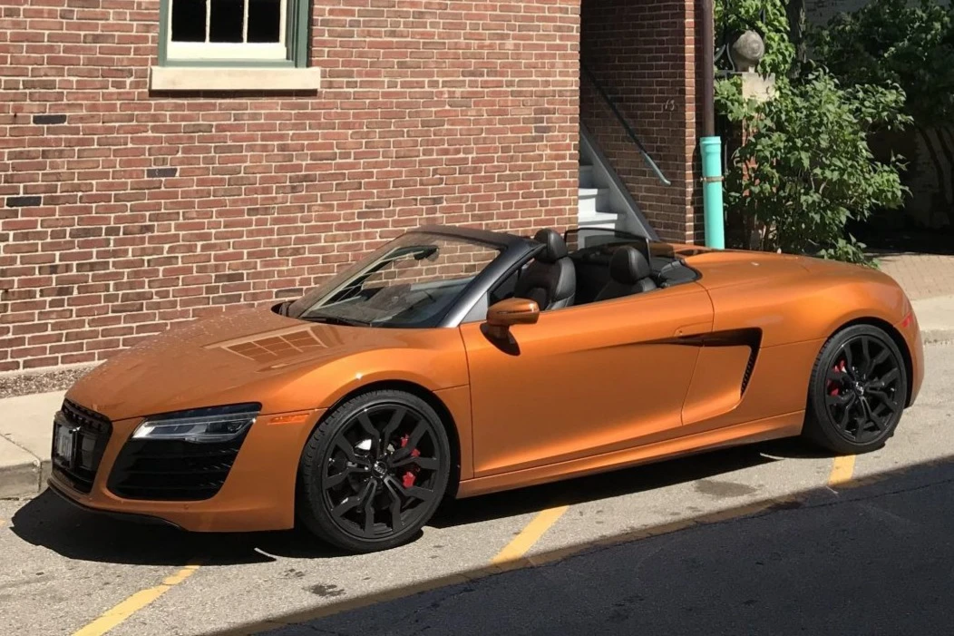 2015 Audi 42 R8 - Image 2 of 31