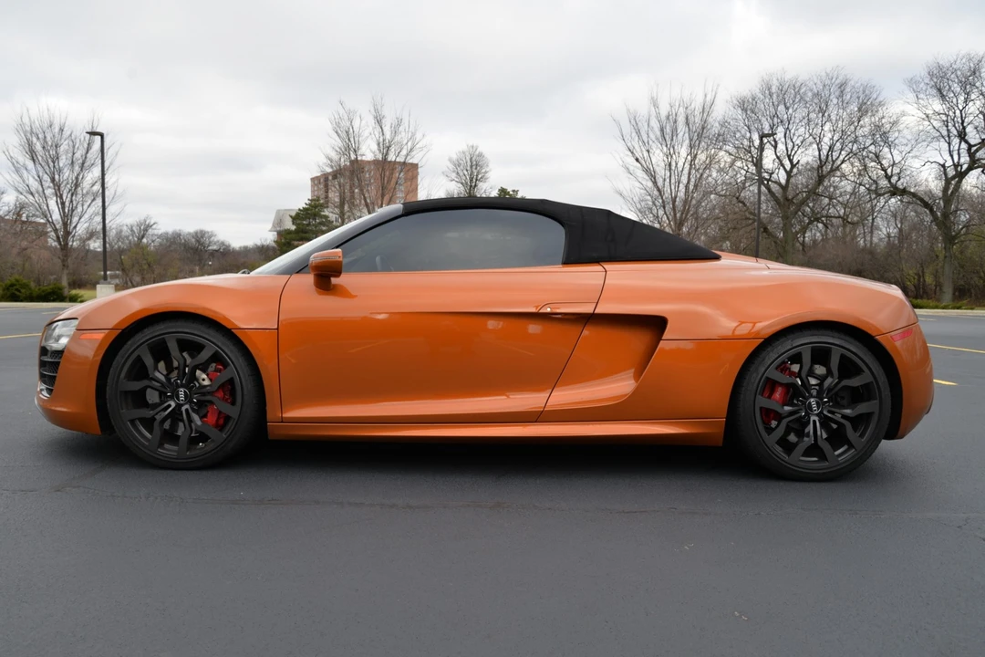 2015 Audi 42 R8 - Image 27 of 31