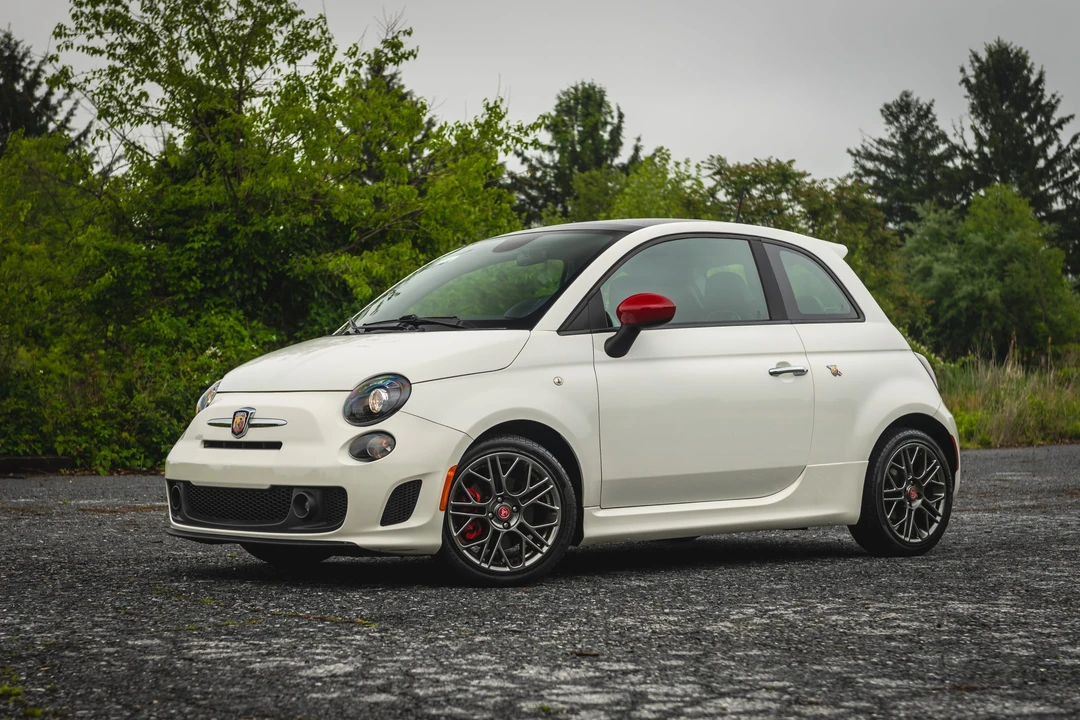 2015 Fiat Abarth 500 - Image 9 of 31