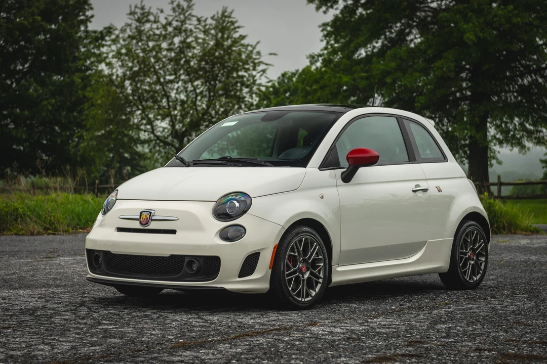 2015 Fiat Abarth 500 - Image 5 of 31