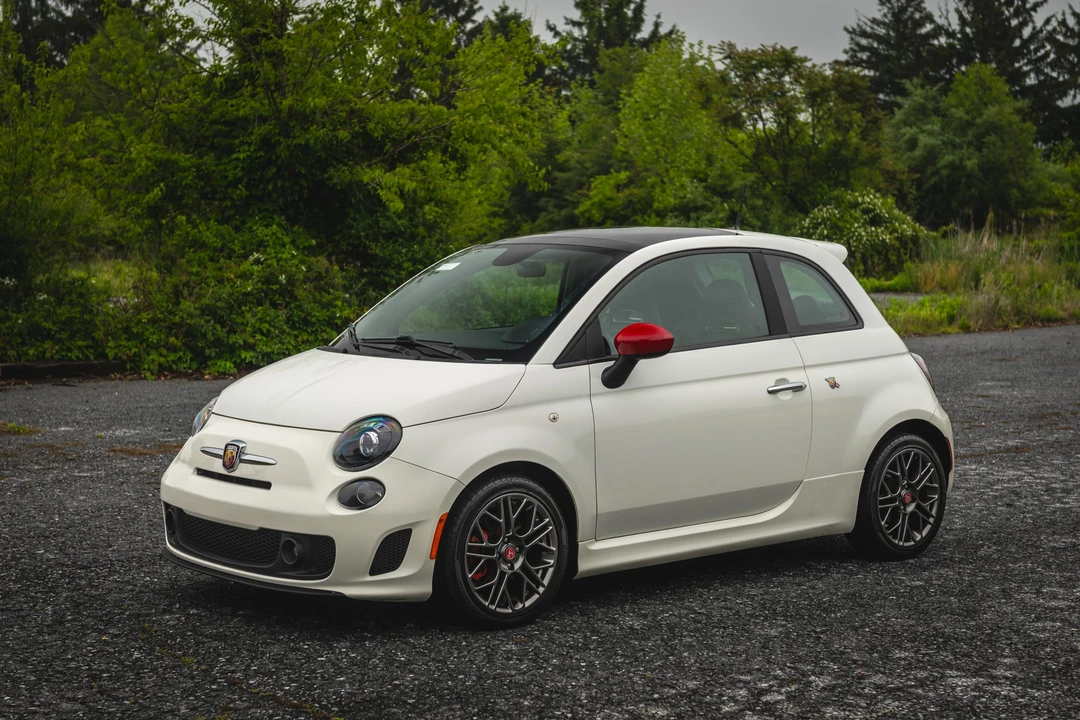 2015 Fiat Abarth 500 - Image 8 of 31