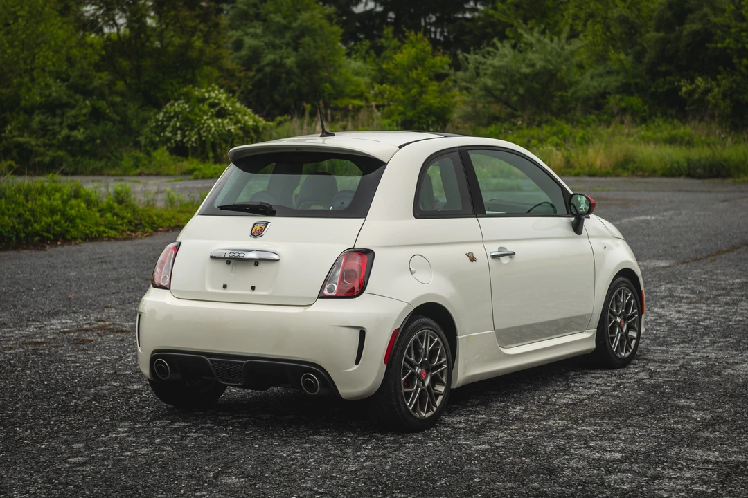 2015 Fiat Abarth 500 - Image 26 of 31