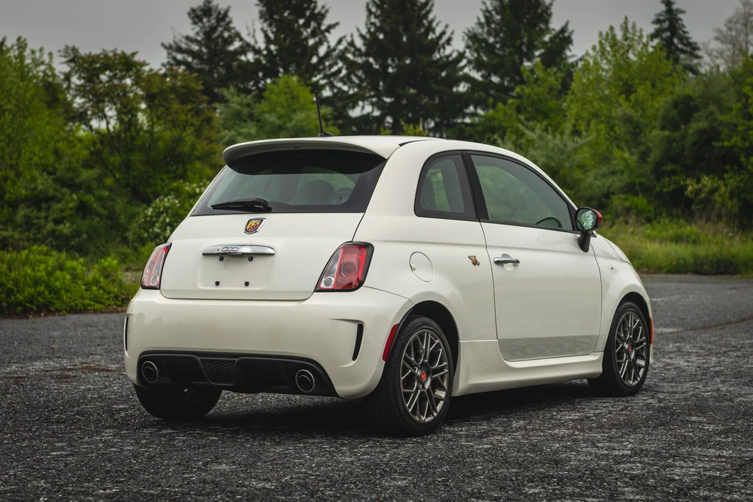 2015 Fiat Abarth 500 - Image 27 of 31