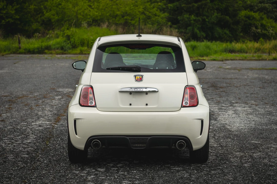 2015 Fiat Abarth 500 - Image 24 of 31