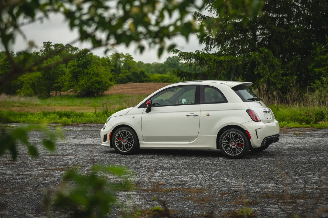 2015 Fiat Abarth 500 - Image 14 of 31
