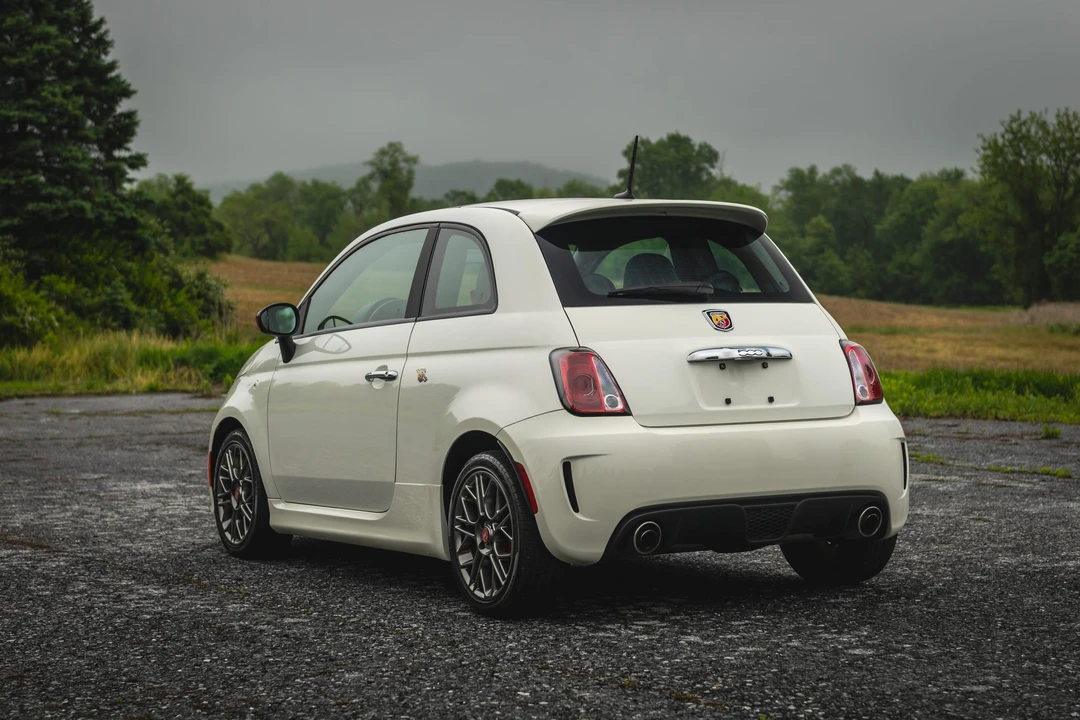 2015 Fiat Abarth 500 - Image 22 of 31